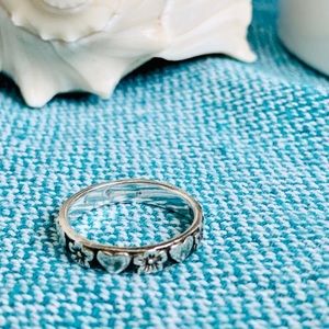 ❤️🌸 Genuine 925 Stamped Ring